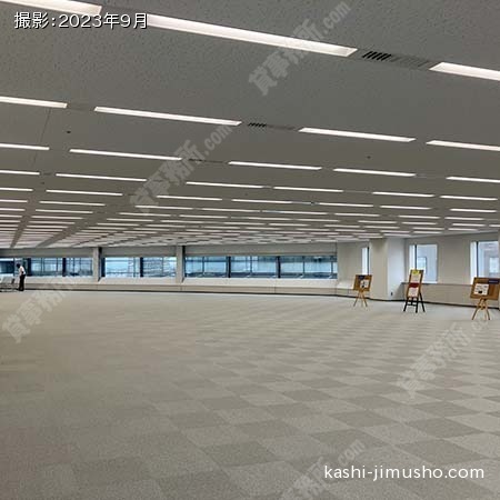 貸室内(15階西館220.44坪)