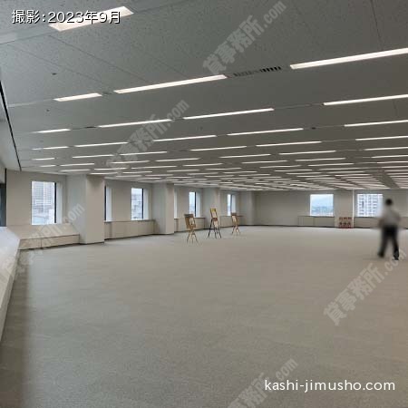 貸室内(15階西館220.44坪)