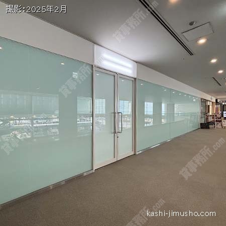 貸室入口(B1階847.58坪)