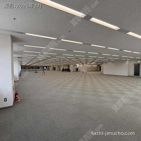 貸室内(10階東館320.05坪)