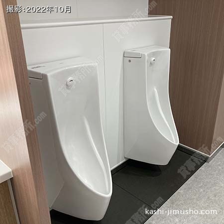 男性トイレ