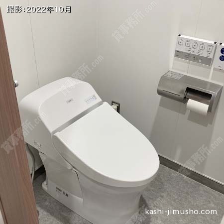 男性トイレ