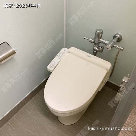 男性トイレ