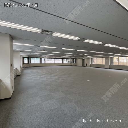 貸室内(8階)