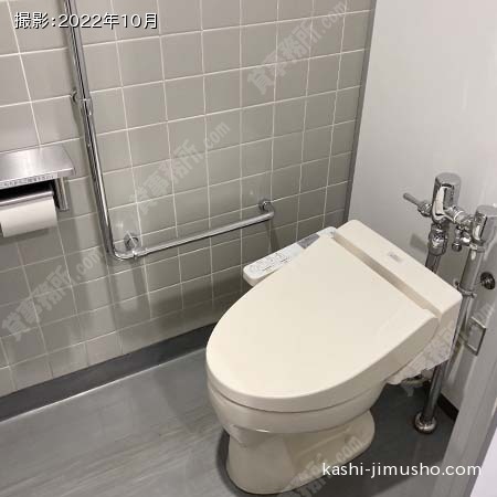 男性トイレ