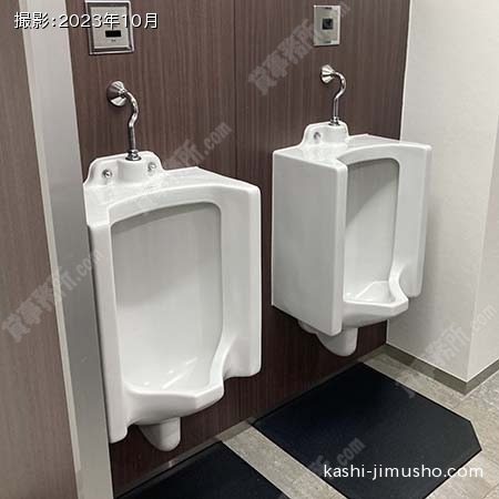 男性トイレ