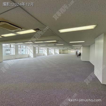 貸室内(8階）
