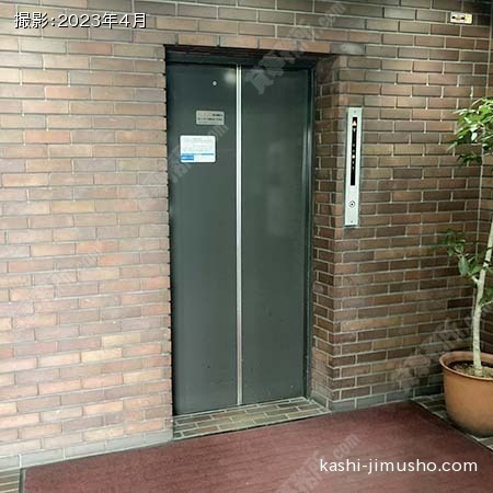 エレベーター