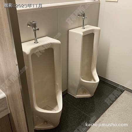 男性トイレ