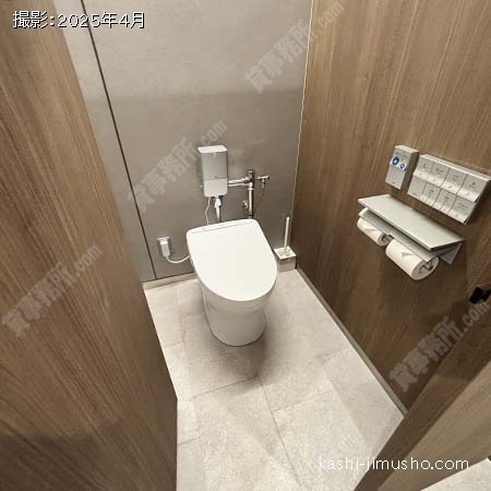 男性トイレ