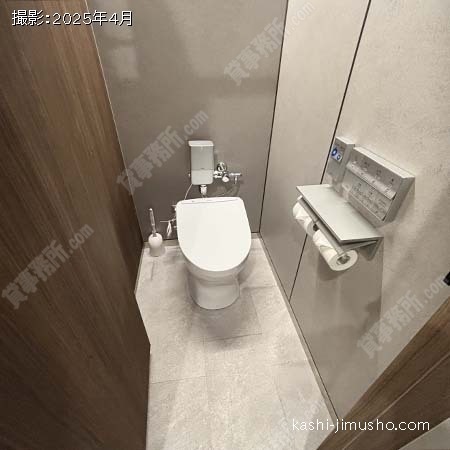 男性トイレ