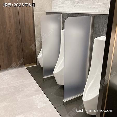 男性トイレ