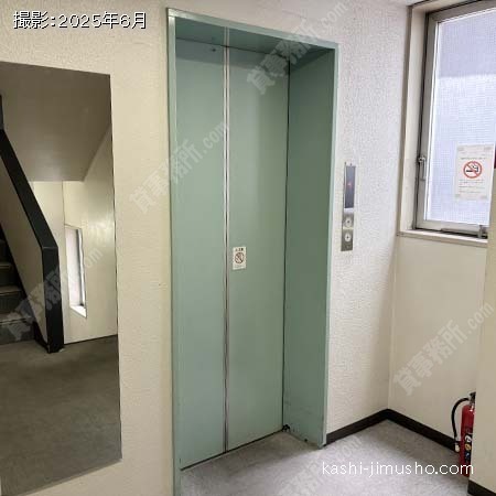 貸室階エレベーター
