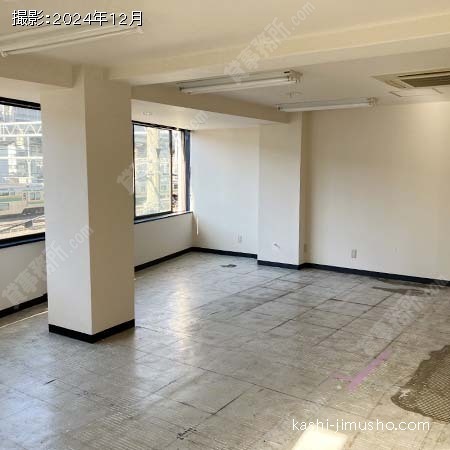 貸室内(3階西区画)