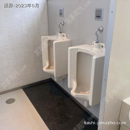 男性トイレ(3階)
