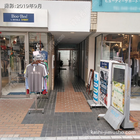 建物入口