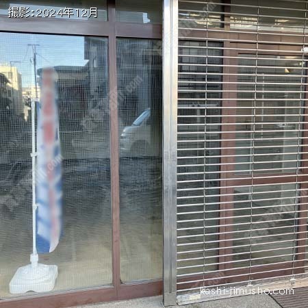 貸室入口(1階)