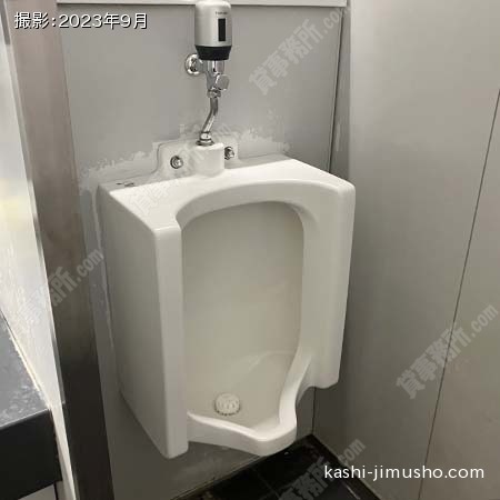 男性トイレ