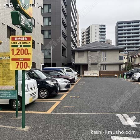 周辺環境：コインパーキング