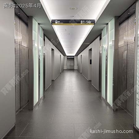 1階エレベーターホール