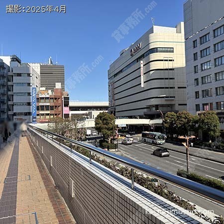 2階ペデストリアンデッキ