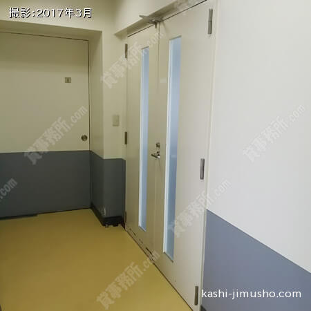 貸室入口 貸室入口