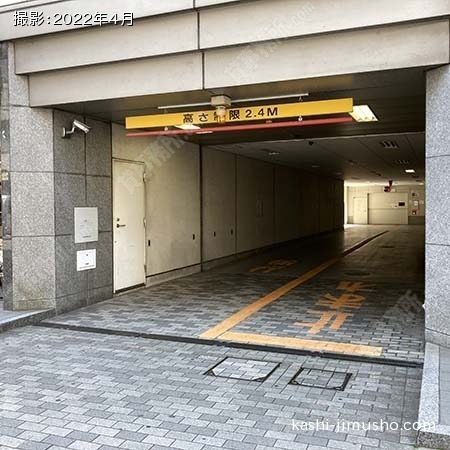 駐車場入口