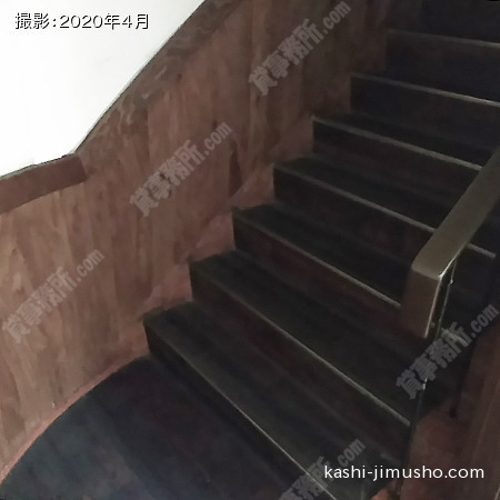共用階段