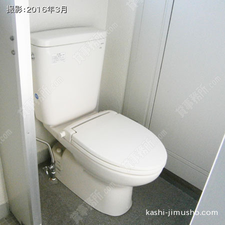 男性トイレ