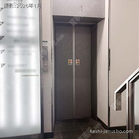 エレベーター