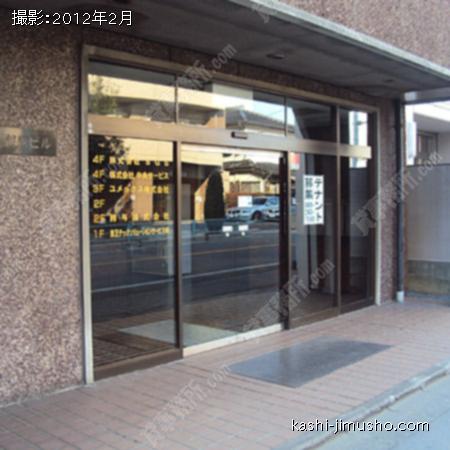 ビル入口 ビル入口