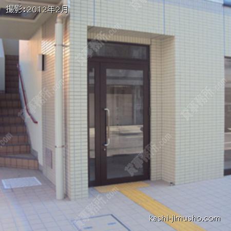 ビル入口 