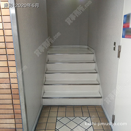 共用階段 共用階段