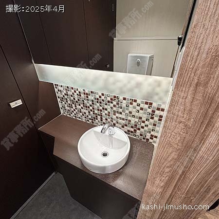 男性トイレ