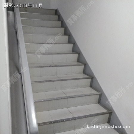 共用階段