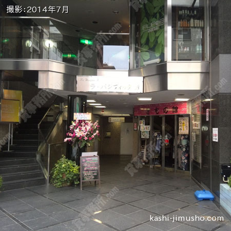 ビル入口