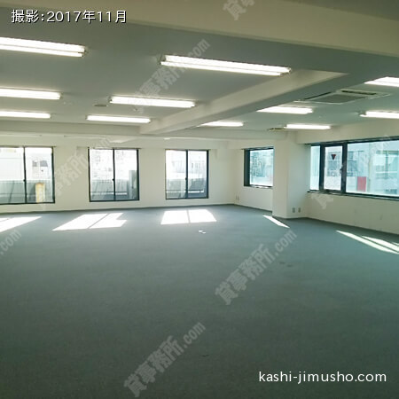 ８階貸室内①