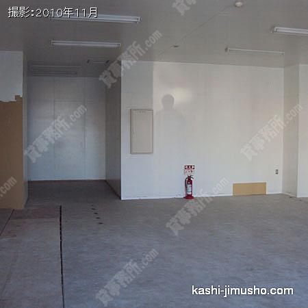 １階室内 