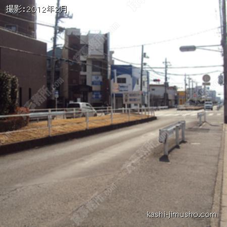 前面道路 