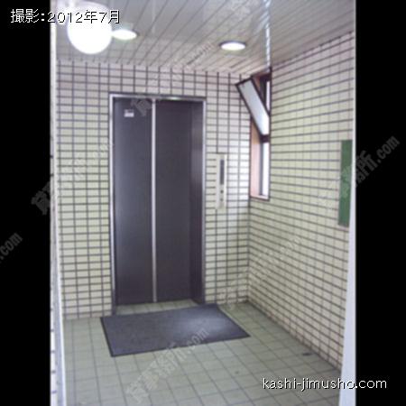 エレベーター 