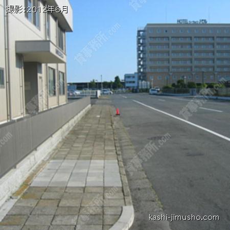 前面道路 