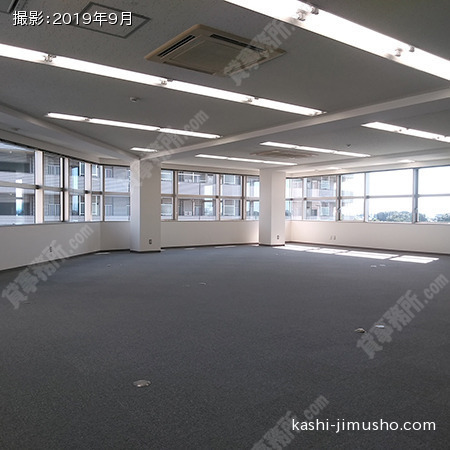 貸室内(8階)