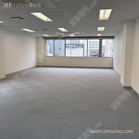 貸室内(3階B)