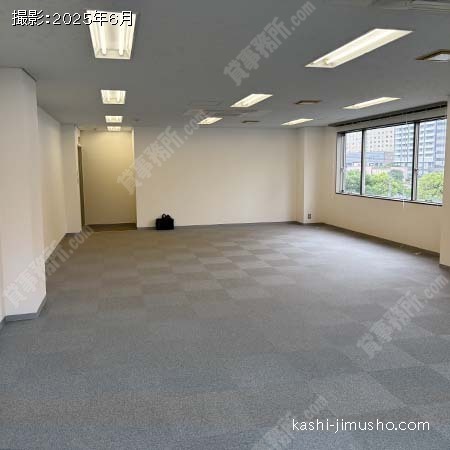 貸室内(3階B)