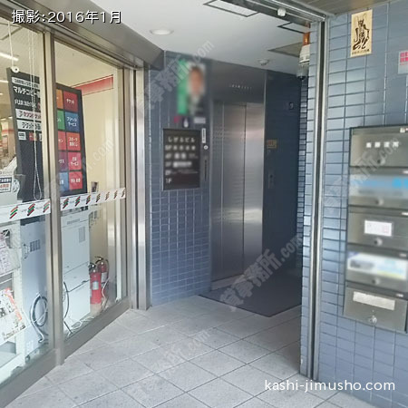 ビル入口