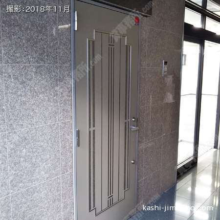 貸室入口･扉(4階)