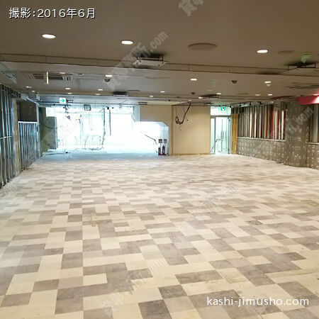 2階貸室内①