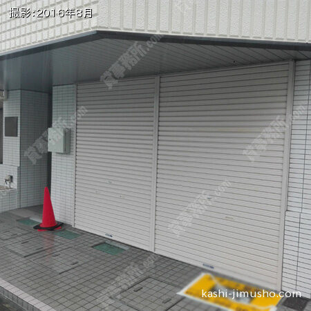 1階貸室入口
