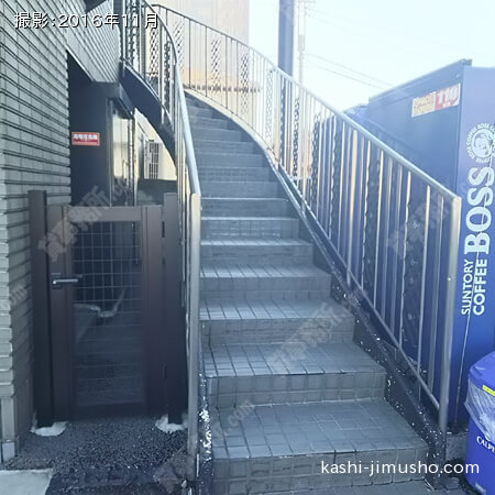 共用階段 共用階段