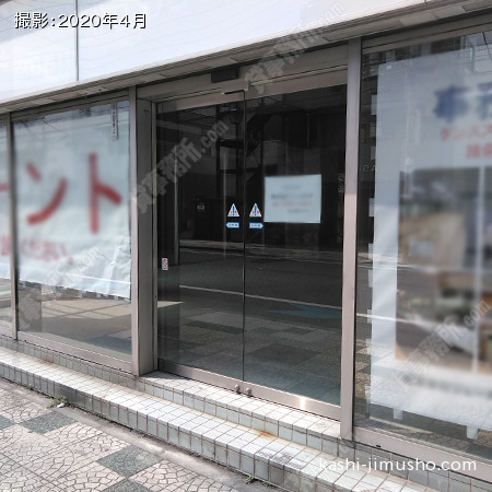 貸室入口(1階)